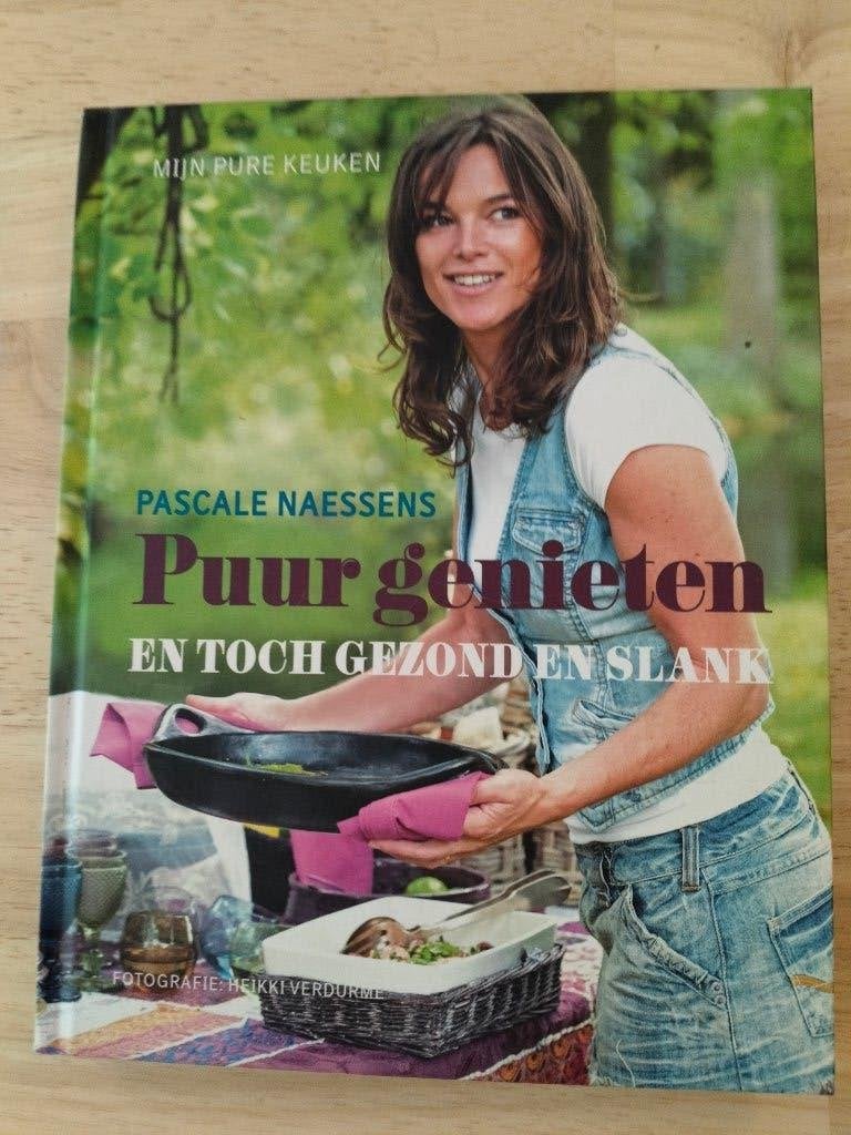 Mijn Pure Keuken 1, Pascale Naessens, Ophalen of Verzenden, Zo goed als nieuw, Gezond koken