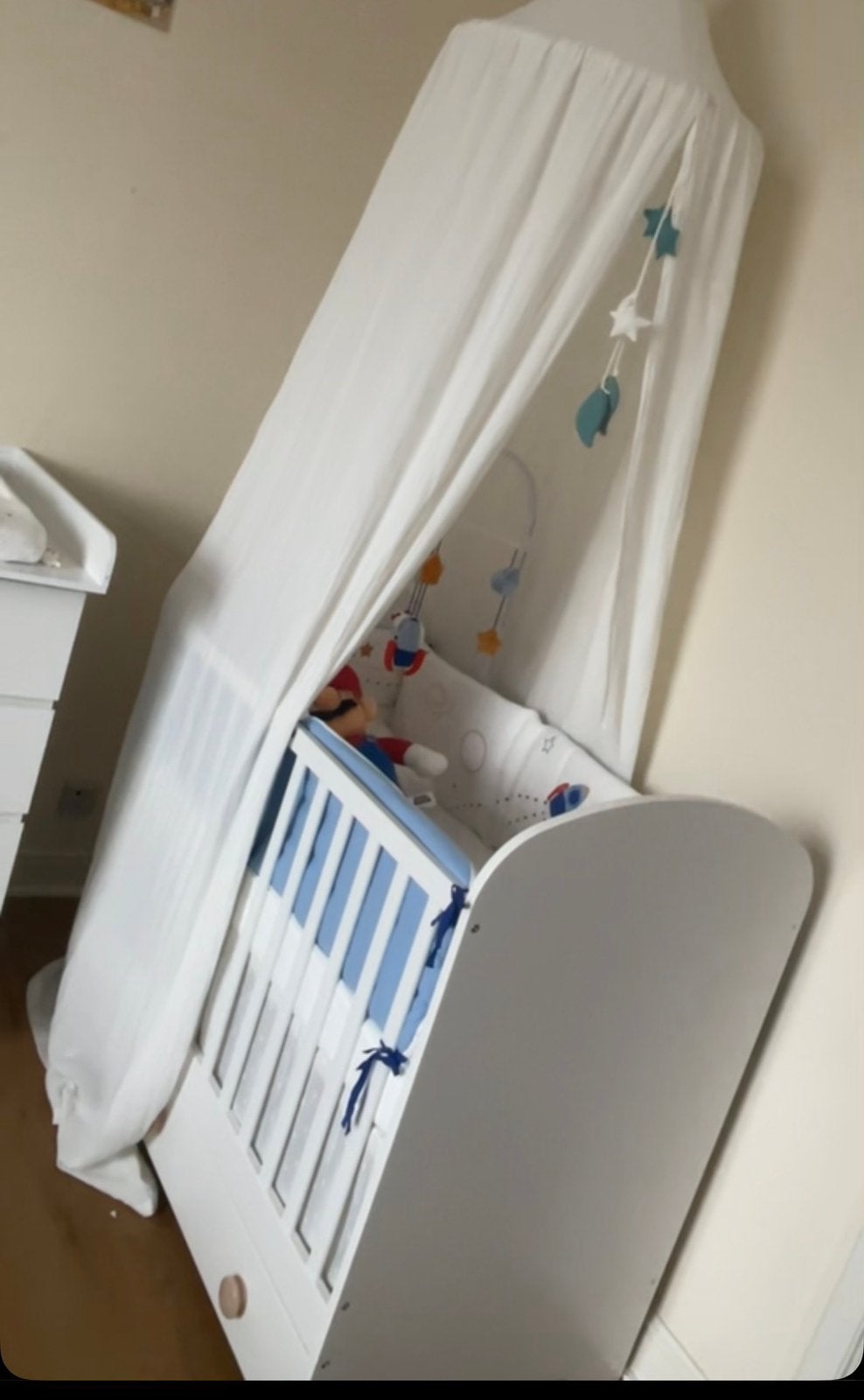 IKEA Babybedje + Matras – Zo goed als nieuw, Ophalen, 70 tot 85 cm, Zo goed als nieuw, Minder dan 140 cm