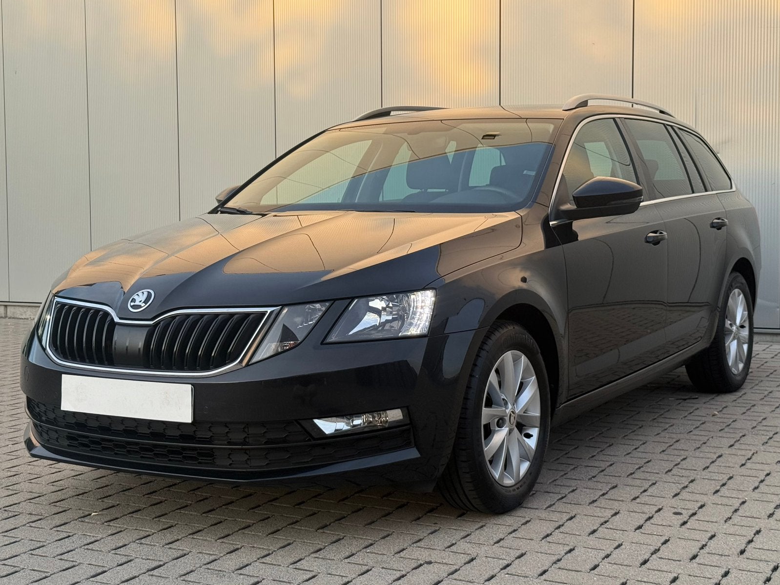 Garantie d'un an sur la Skoda Octavia Combi 1.0 TSI, Autos, Achat, Euro 6, Entreprise, Garantie prolongée