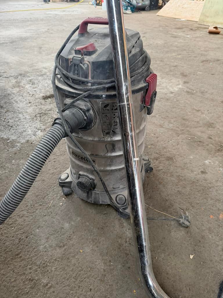 Aspirateur prefessinel 190€, Electroménager, Enlèvement ou Envoi, Comme neuf
