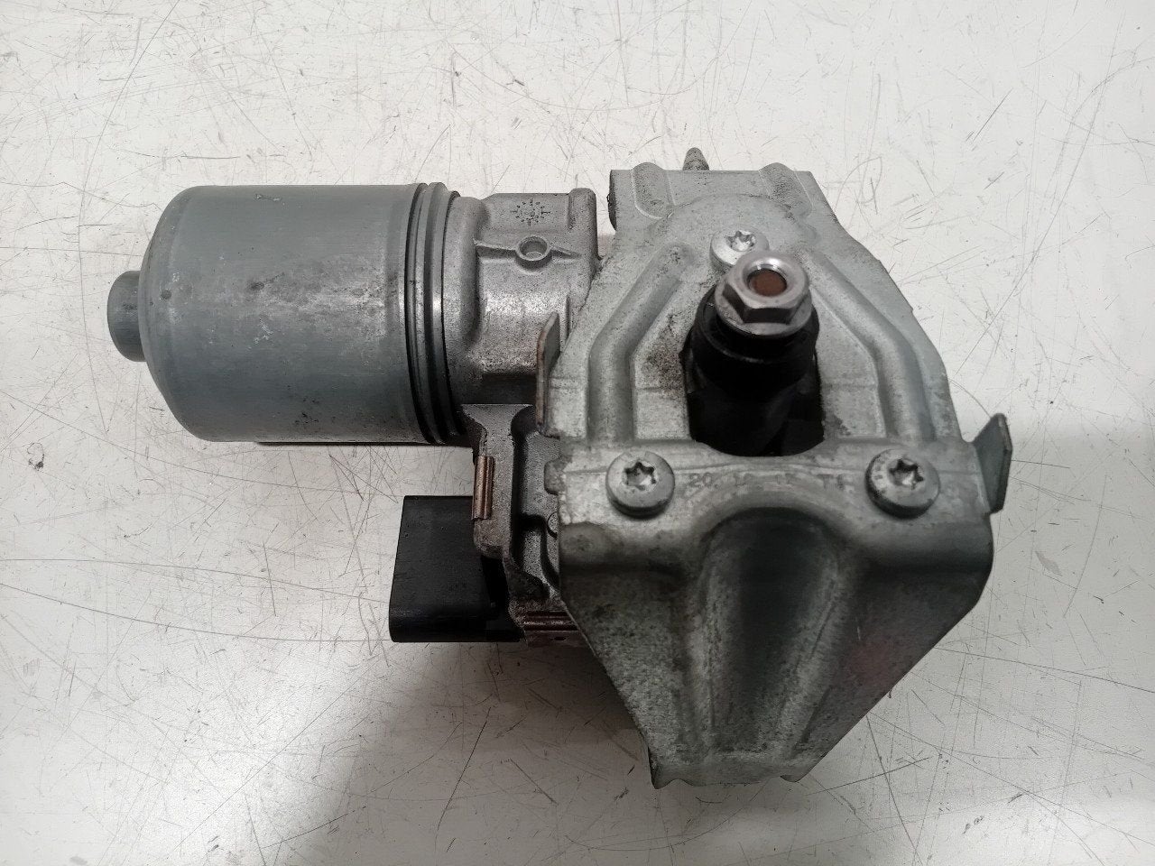 Ruitenwissermotor voor Volkswagen Caddy, Onderdelen@venauto.nl, Van der Ven Autorecycling B.V., Ettenseweg 76, 4706 PB Roosendaal, The Netherlands
