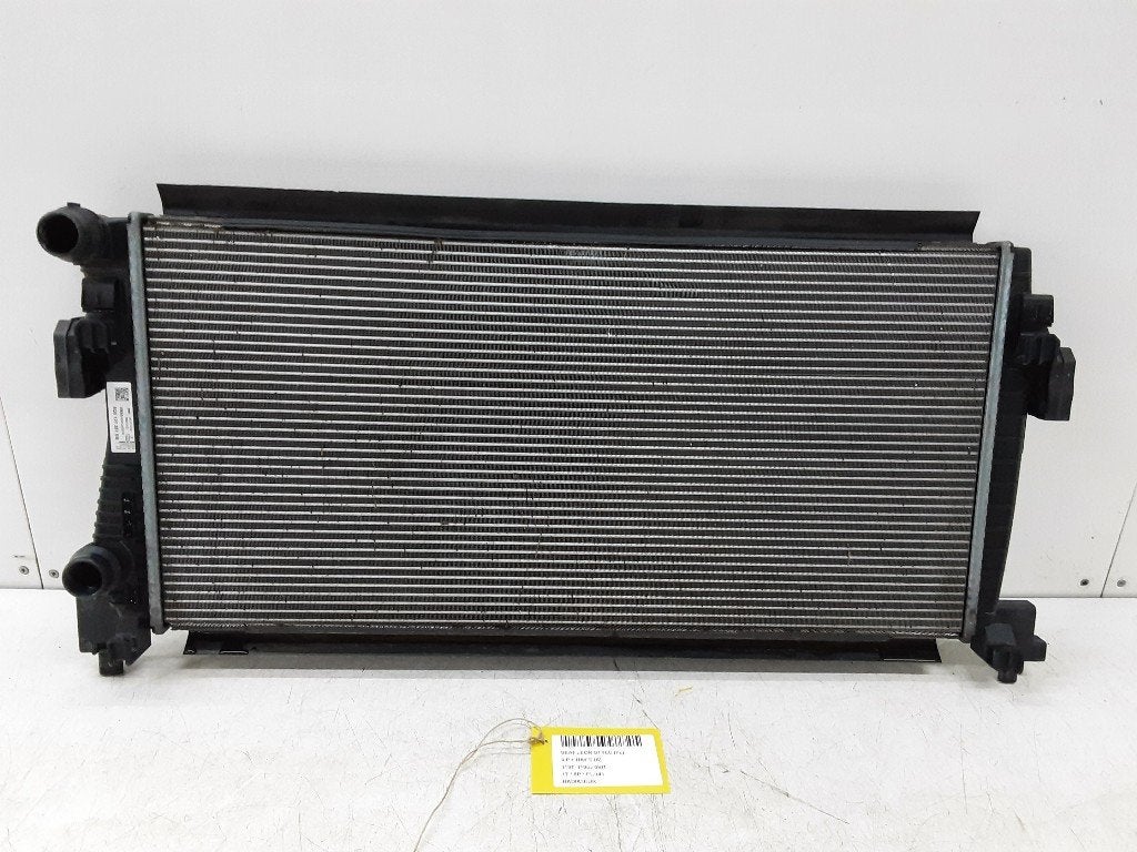 RADIATEUR Seat Leon (5FB) (01-2012/08-2020) (5Q0121251EB), Gebruikt, Service@seat.de, Seat Deutschland GmbH, Seat