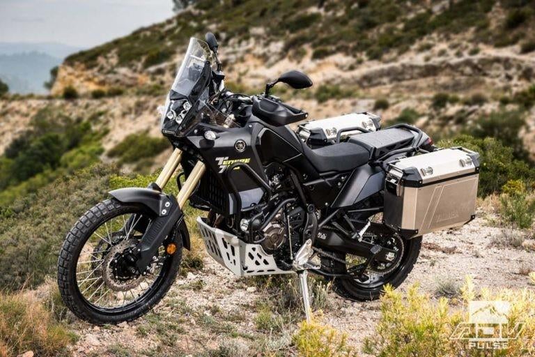Gezocht: Yamaha Tenere zijkoffers (OEM of Givi), Enlèvement