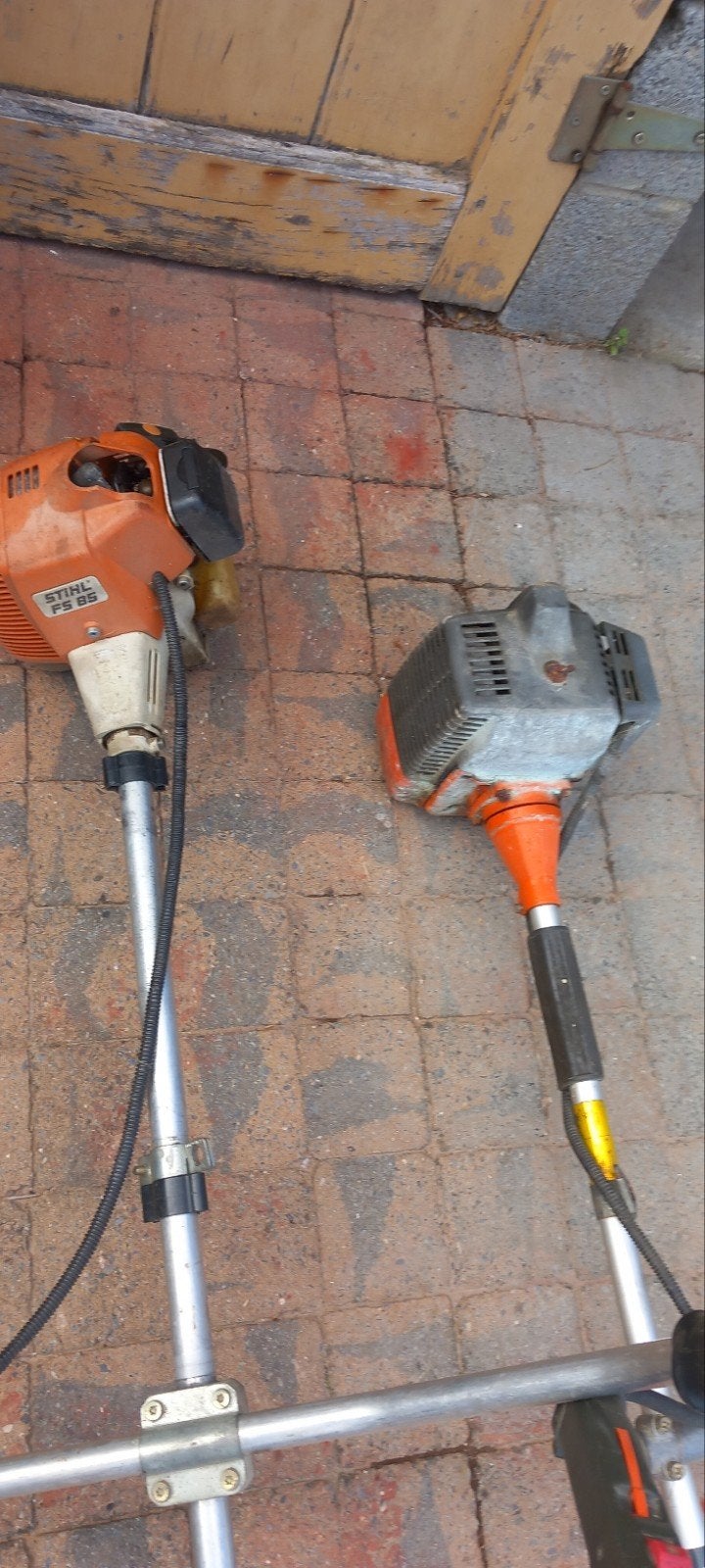 deux debroussailleuses une sthil et une husqvarna, Ophalen