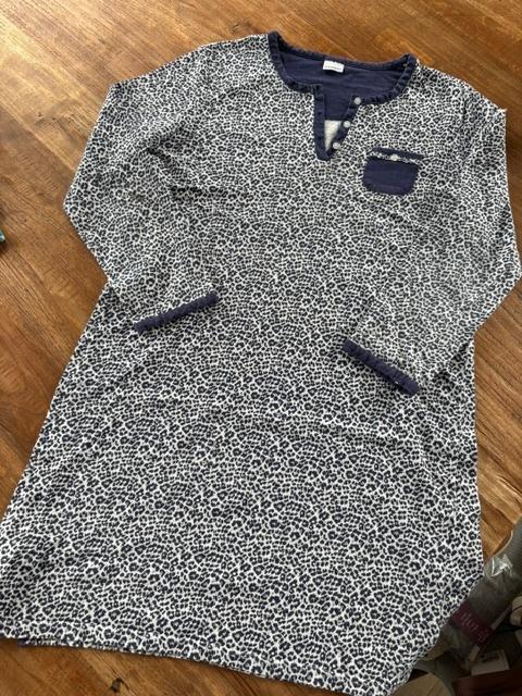 Slaapkleed Damart maat S, Kleding | Dames, Pyjama's, Damart, Ophalen of Verzenden, Zo goed als nieuw, Maat 36 (S)