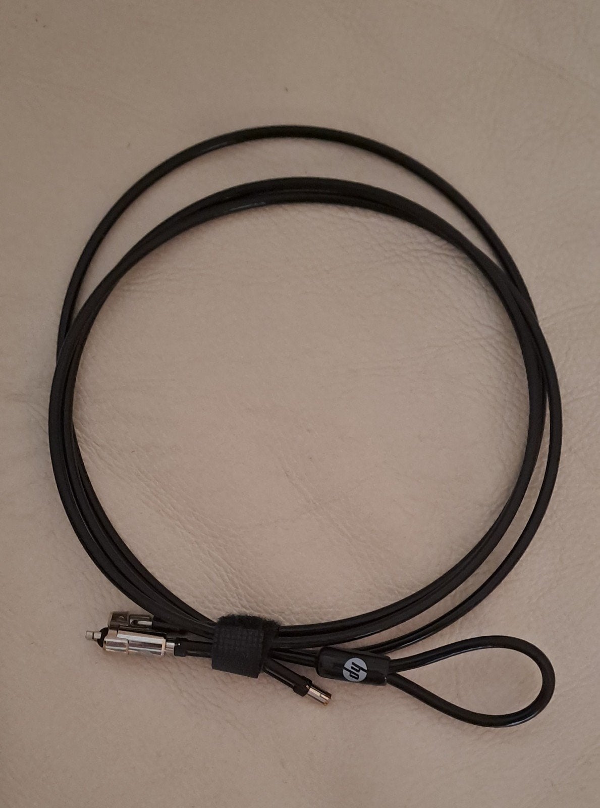 Câble verrouillage ordinateur portable - nouveau, Articles professionnels