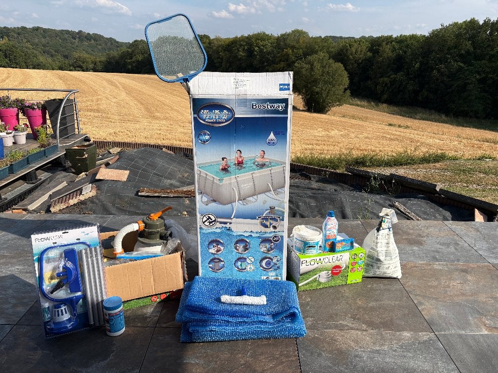 Piscine tubulaire Bestway complète – Prête à installer !, 200 à 400 cm, Moins de 200 cm, Enlèvement, Utilisé