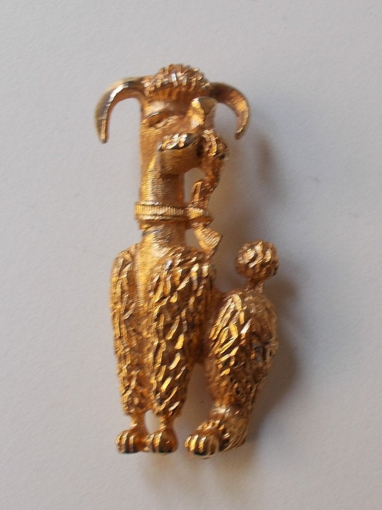 mooi poedel hondje broch jaren 1950, Ophalen of Verzenden, Zo goed als nieuw