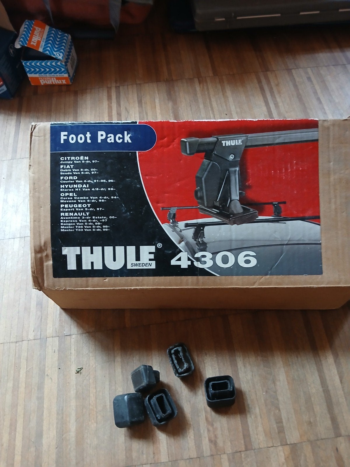 Daksteunen dakdragers autorek thule foot pack, Auto diversen, Dakdragers, Ophalen of Verzenden