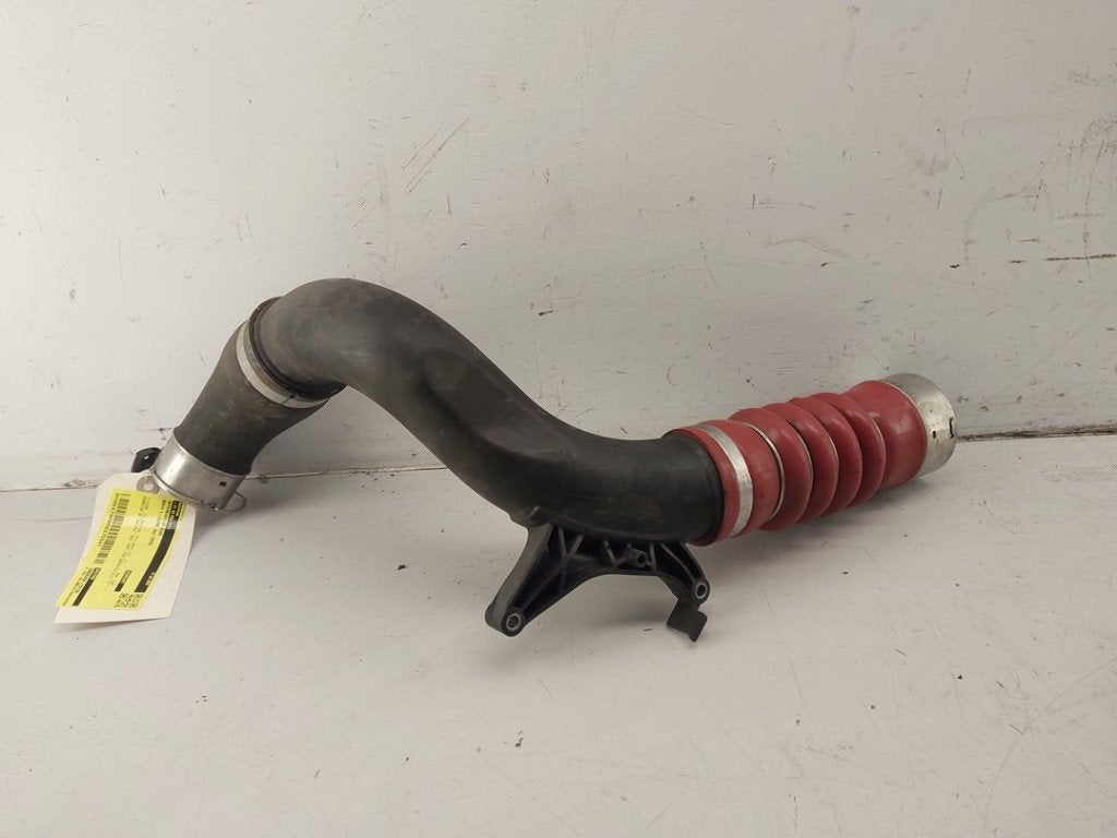 INTERCOOLER PIJP BMW 1 serie (F40) (|13719452508|9452508|), Gebruikt, BMW, Petuelring 130
80809  München, DE, Bayerische Motoren Werke AG