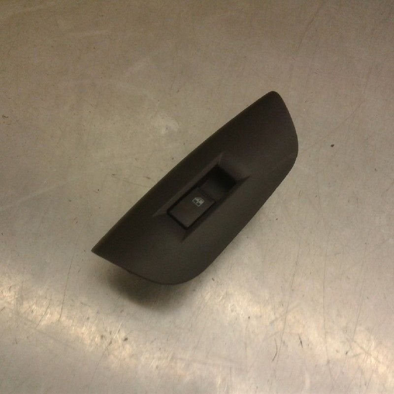 RAAMSCHAKELAAR Hyundai Coupe (01-2001/08-2009), Gebruikt, Hyundai
