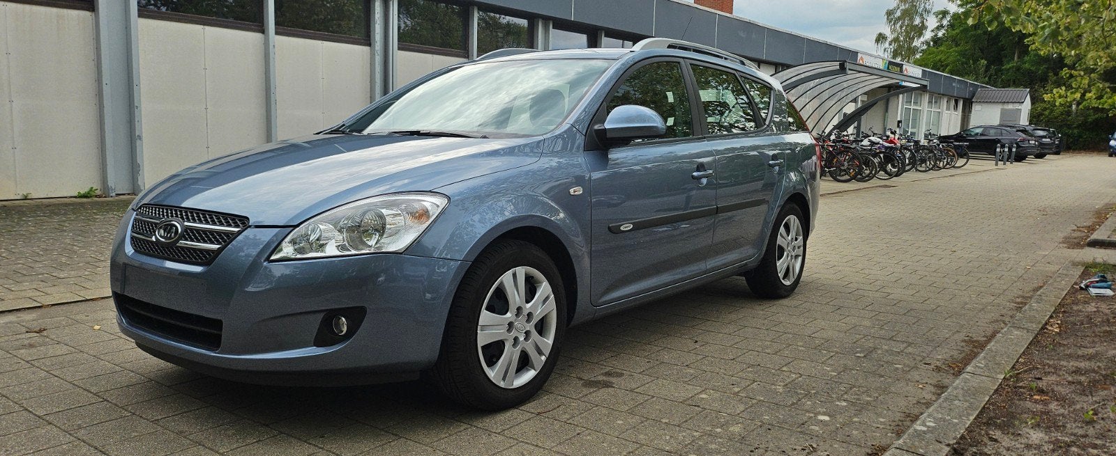 Kia Ceed SW 1.6 Benzine Bj.2008 Met 74.000 Km. Garantie !!, Autos, Essai à domicile, Achat, Electronic Stability Program (ESP)
