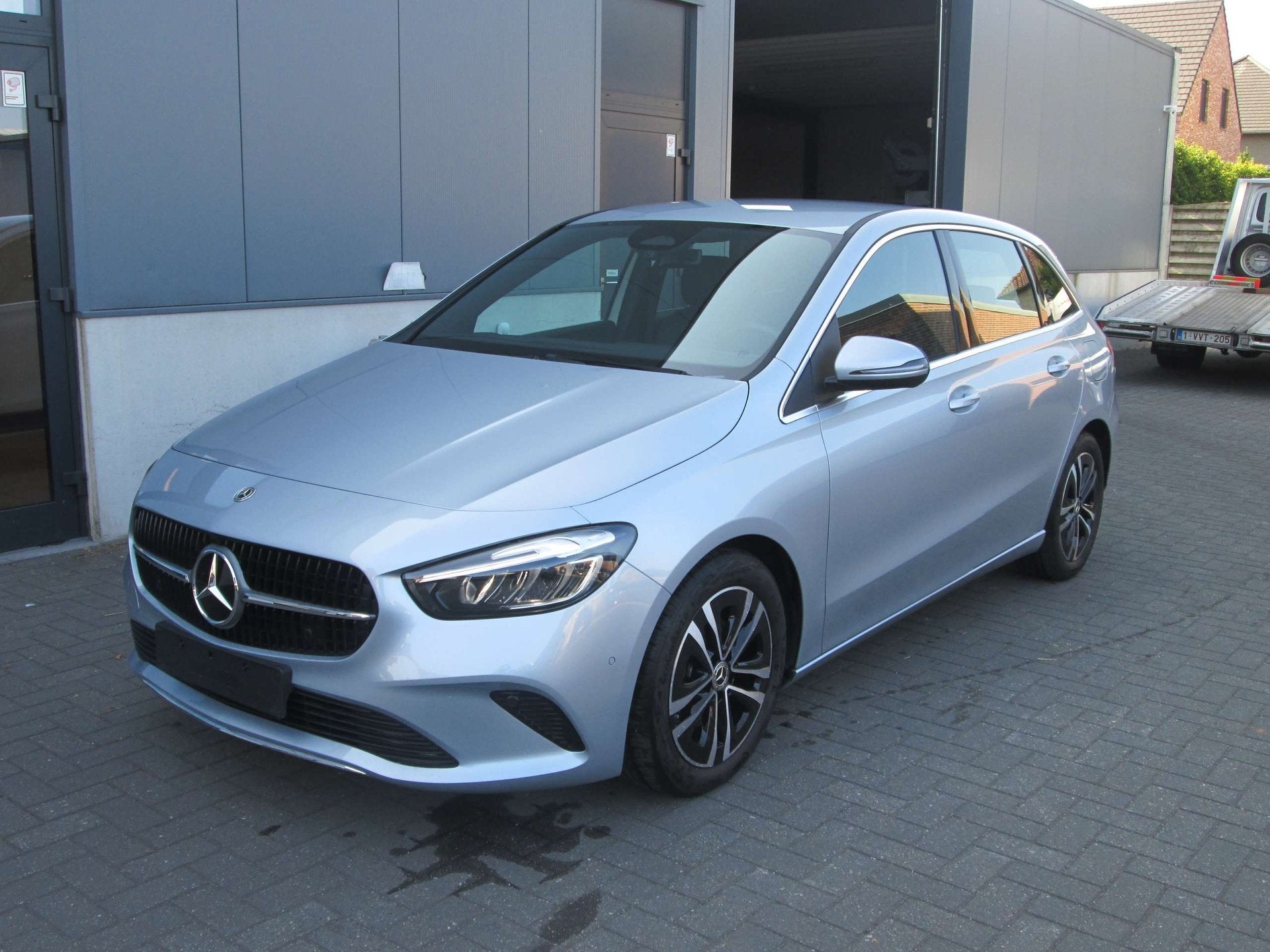 Mercedes-Benz B 180 PROGRESSIVE TREKHAAK LED WINTERPAKKET, Auto's, Mercedes-Benz, Dealer onderhouden, Gebruikt, 4 cilinders, 136 pk