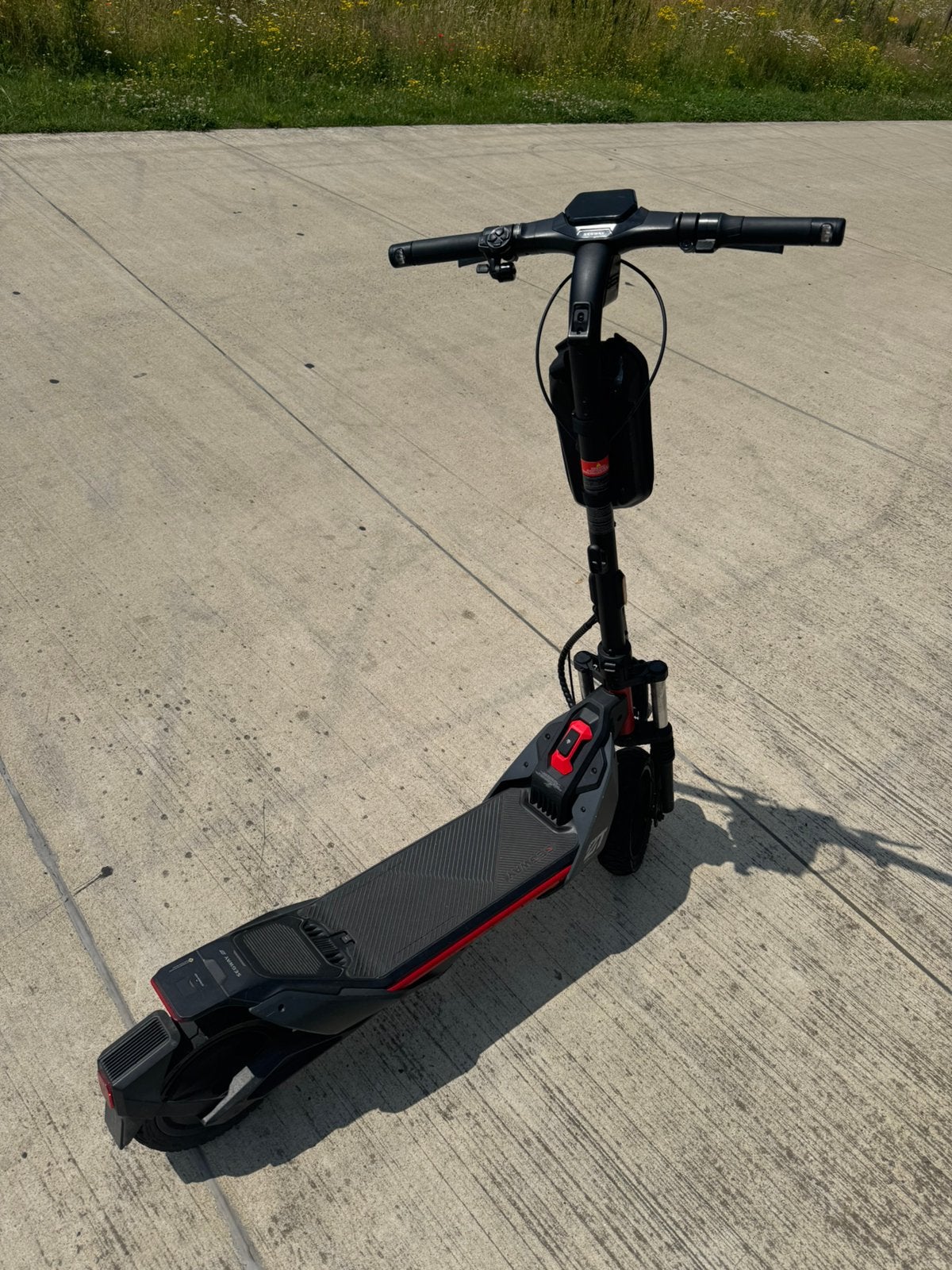 Ninebot ZT3 Elektrische Step – Zo goed als nieuw, Enlèvement, Comme neuf