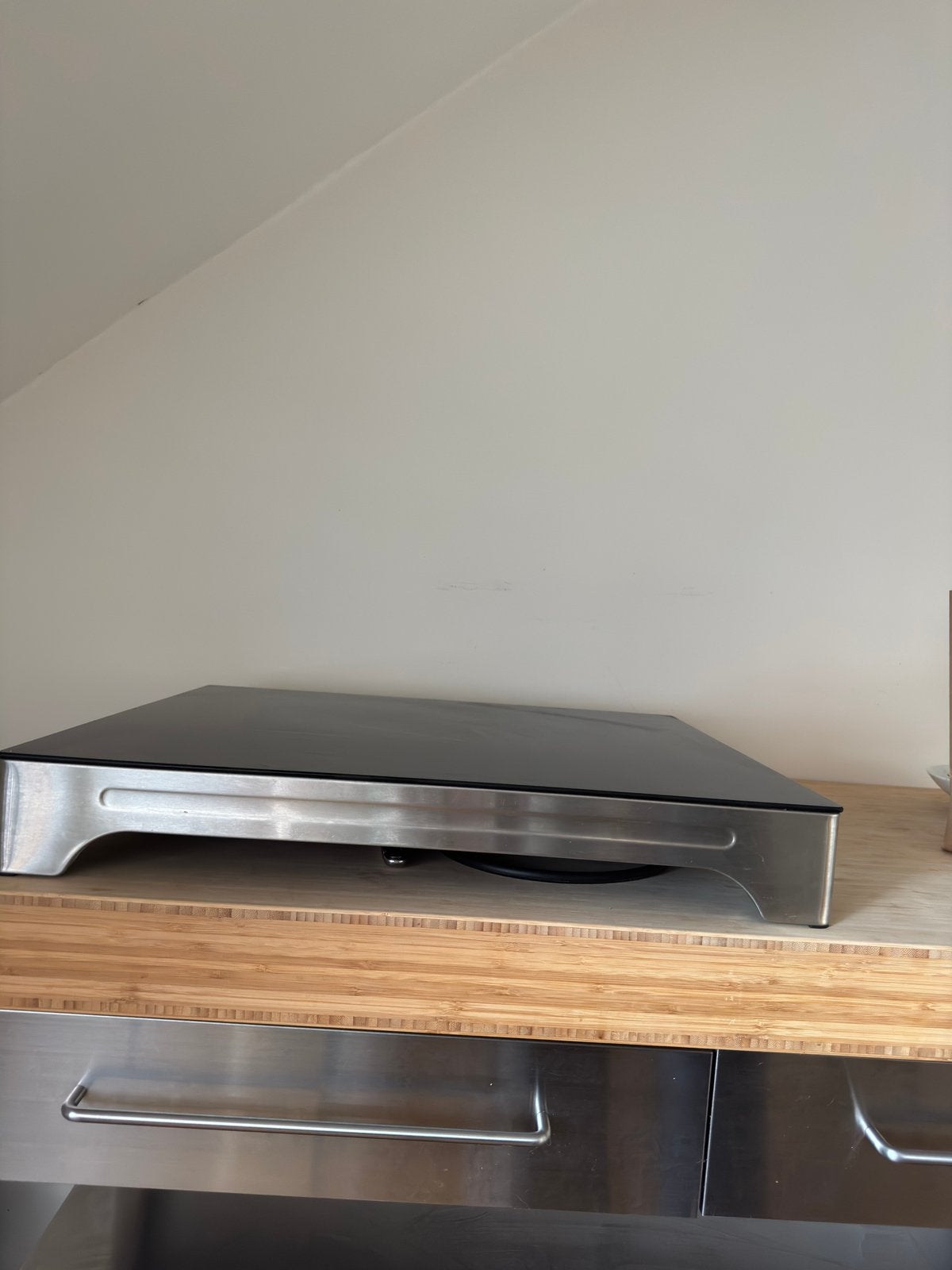 Plaque à induction mobile 4 feux (encore sous garantie), Electroménager, 4 zones de cuisson, Comme neuf, Enlèvement, À Poser