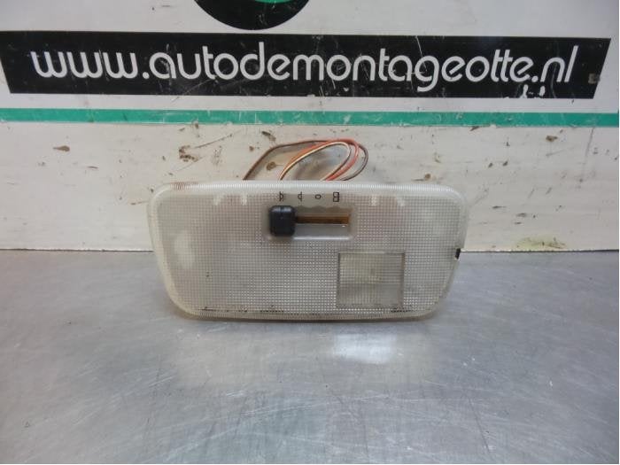 Eclairage intérieur avant d'un Volkswagen LT (LT 96-), Volkswagen, -, Utilisé, -
