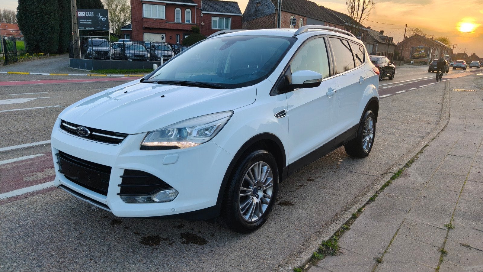 Prix d'exportation de la Ford Kuga 2.0 TDCi 4WD Titanium (au, Cuir, Euro 5, Achat, 110 kW