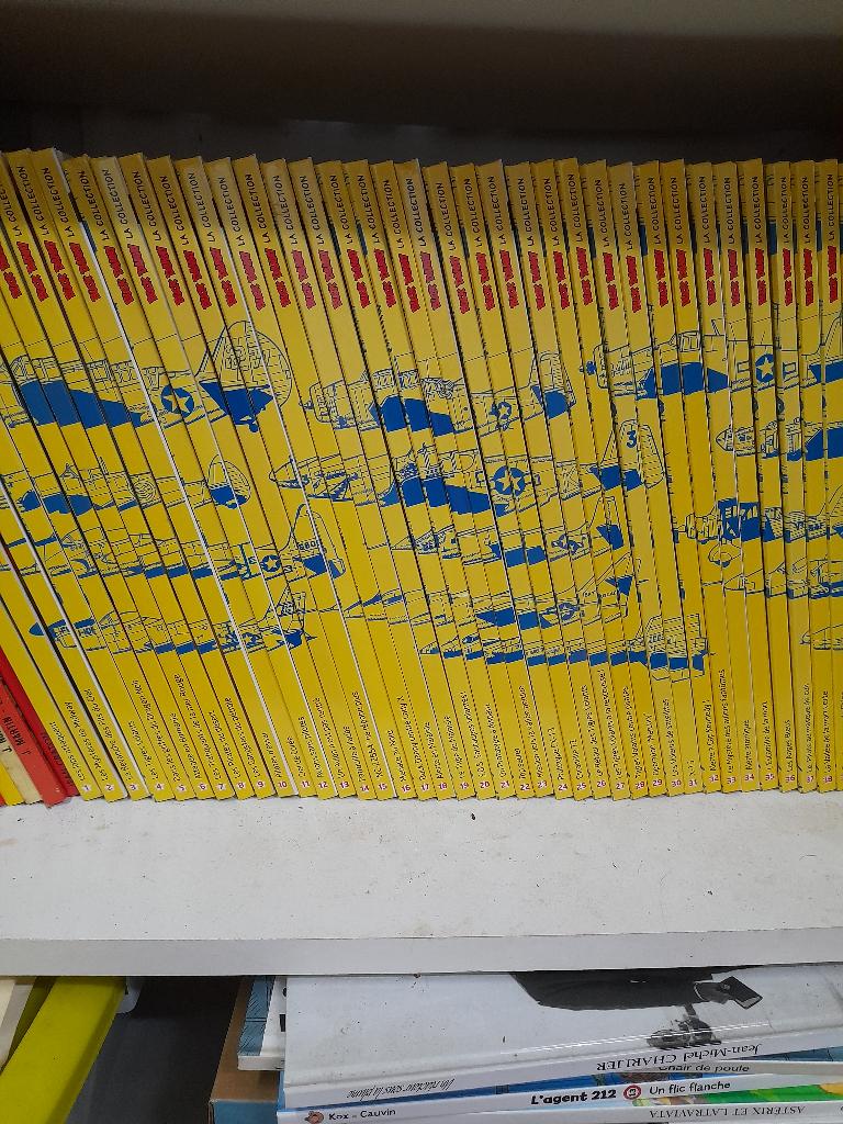 Collection 52 BD de Buck Danny, Boeken, Ophalen, Charlier - Hubinon, Zo goed als nieuw, Meerdere stripboeken
