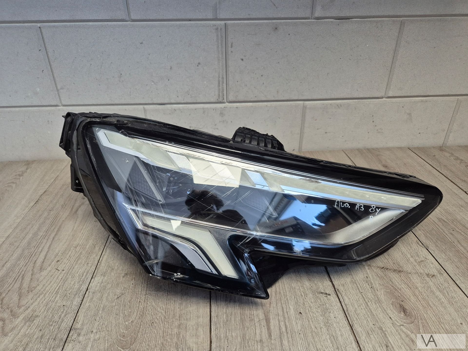 Koplamp rechts Audi A3 8y compleet 8y0941034 zie foto's €200, -, Audi, Utilisé, -