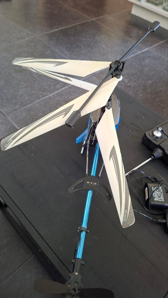 Silverlit Sky Dragon RC Helikopter – Compleet met lader, Autres types, Enlèvement, Utilisé, Avec caméra