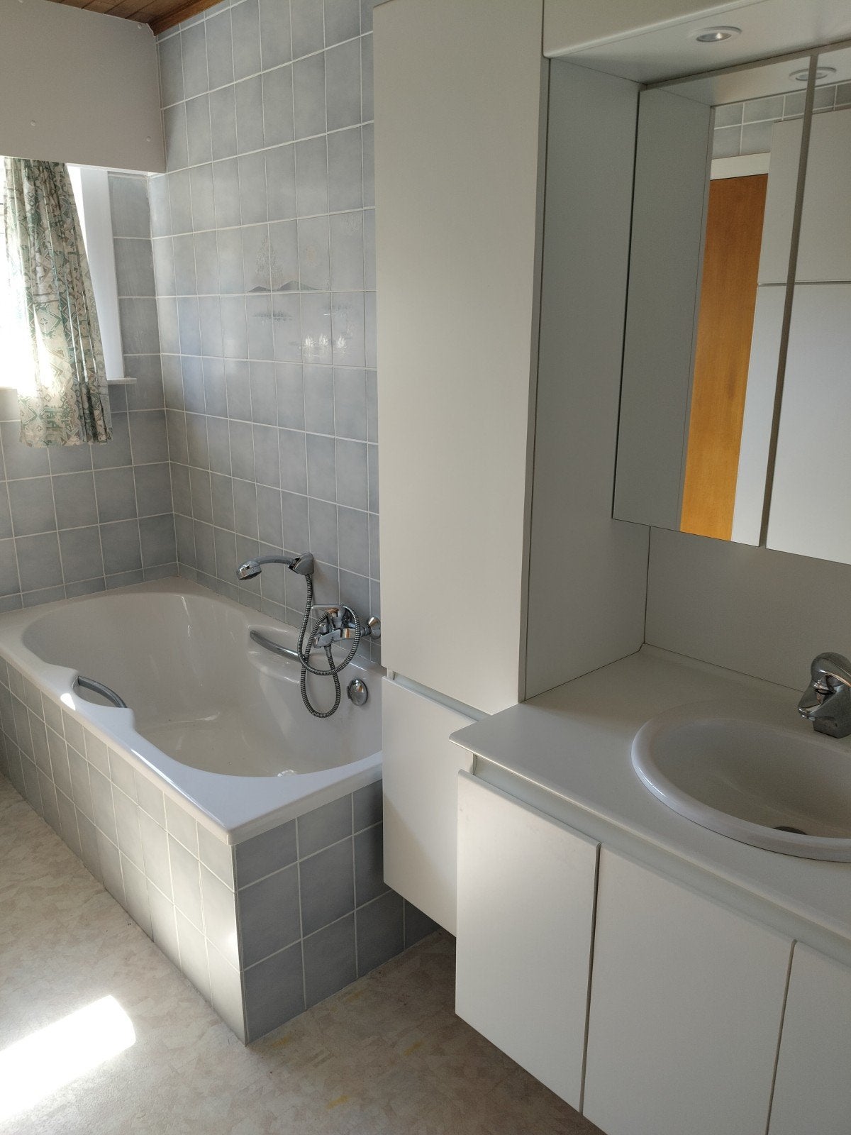 Gratis badkamer ,zelf afbreken, Enlèvement