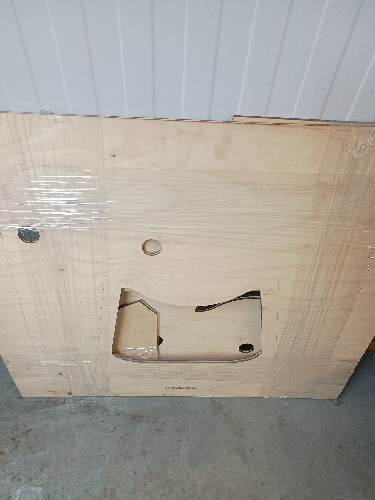 CNC gemaakte deurpanelen voor een Renault Monaquatre., Enlèvement ou Envoi, Renault