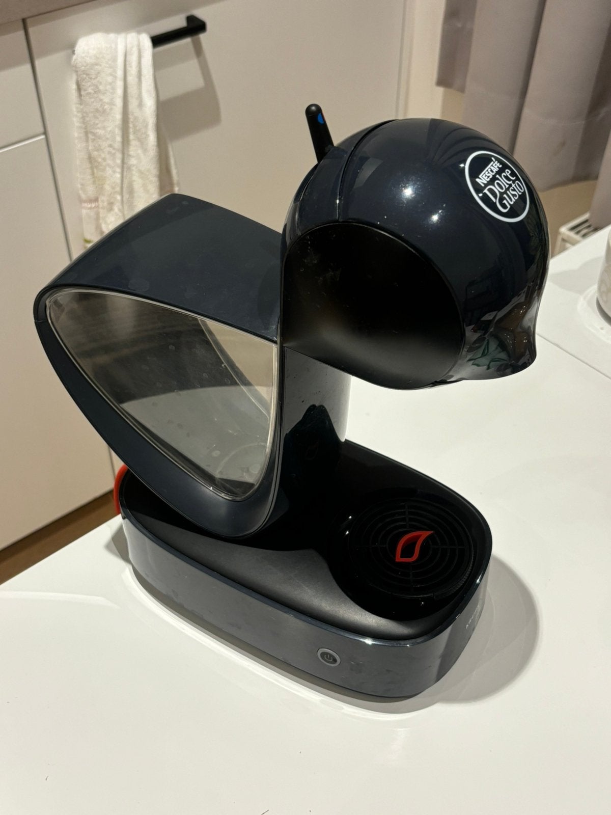 Krups Dolce Gusto Nescafé Infinissima, Elektronische apparatuur, Koffiezetapparaten, Ophalen, Koffiemachine