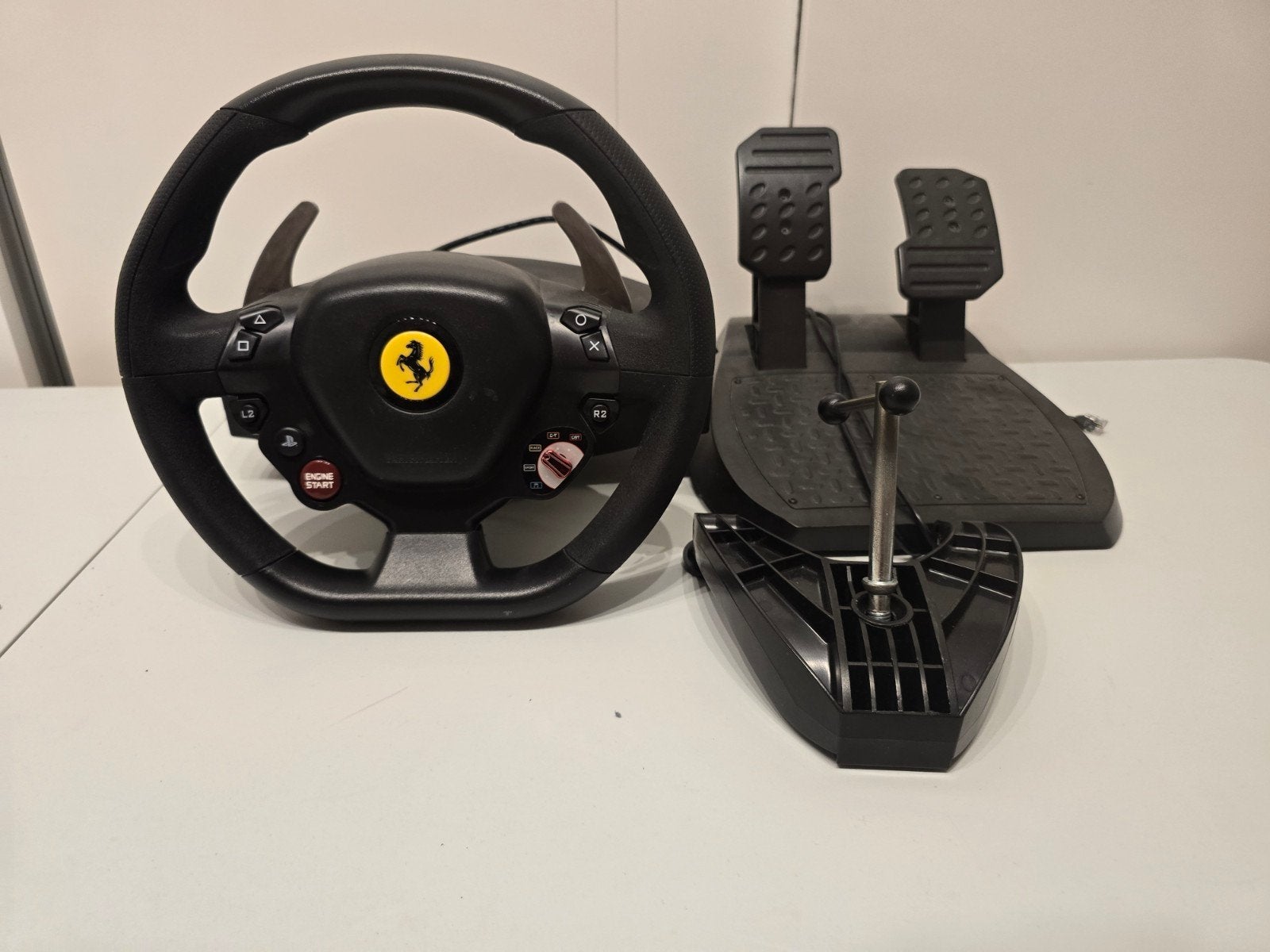 Thrustmaster T80 Ferrari 488 GTB Edition Racestuur (P, Games en Spelcomputers, Spelcomputers | Sony Consoles | Accessoires, Ophalen of Verzenden