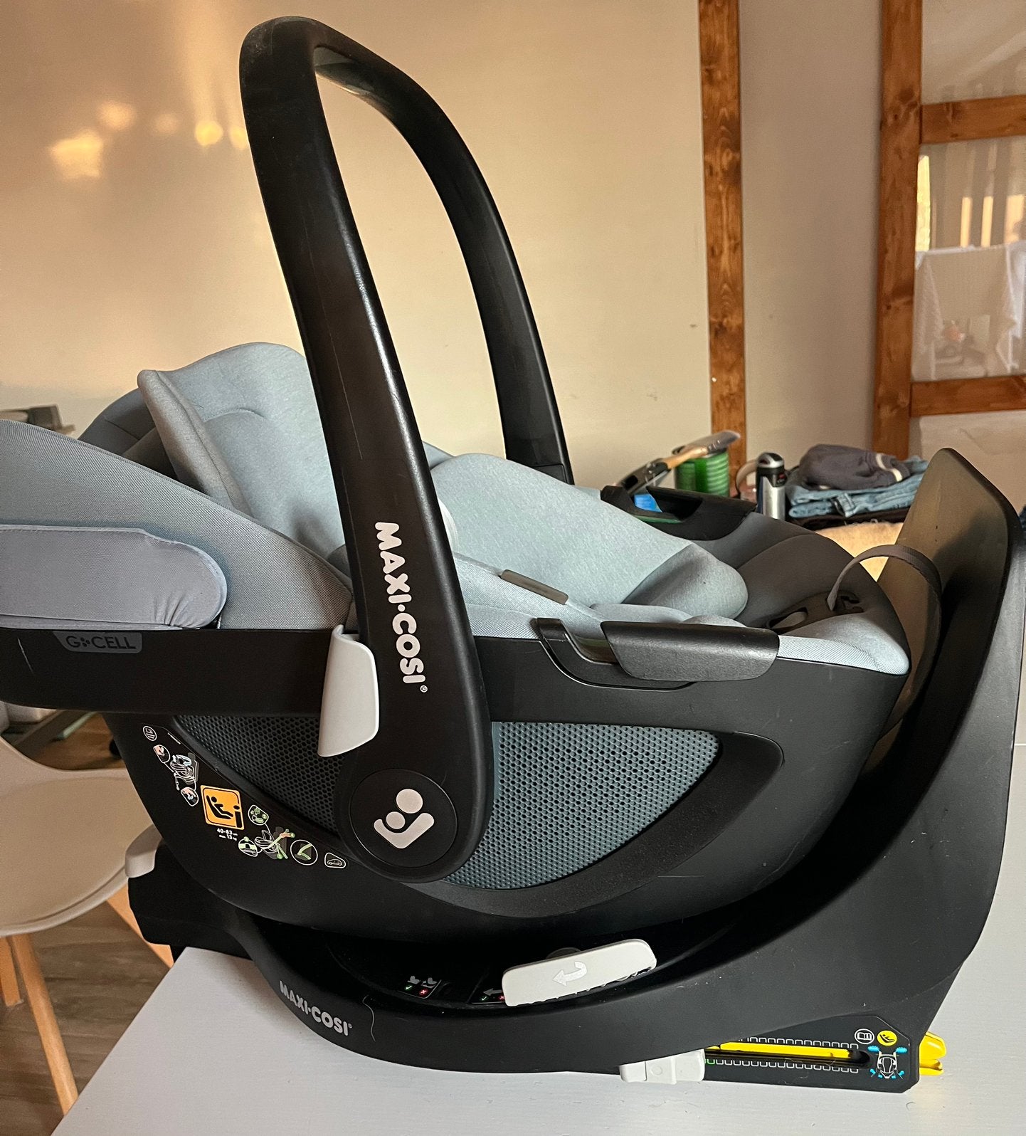 Base Maxi-Cosi Pebble 360 + FamilyFix 360, gris essentiel, Enlèvement, Utilisé, Maxi-Cosi, Isofix