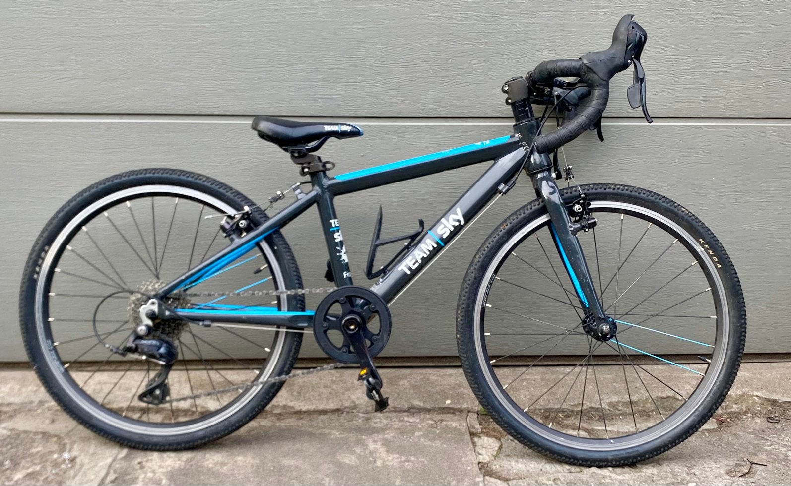 Frog 58 Koersfiets – Lichtgewicht kinderfiets in goede staat, Fietsen en Brommers, Ophalen, Zo goed als nieuw, Velgrem, 20 inch of meer