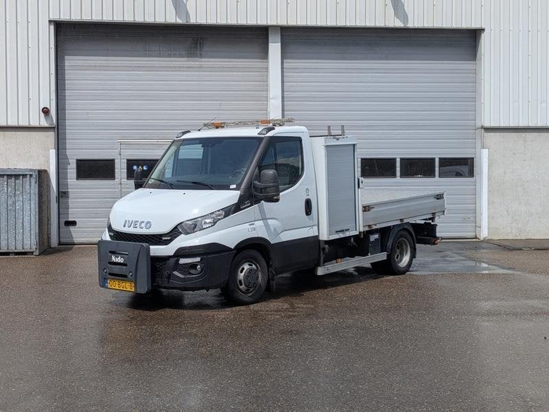 Bedrijfsauto met laadkraan en kipperbak, Iveco, 50C17, 2015, Automaat, Overige brandstoffen, Bedrijf, Nieuw
