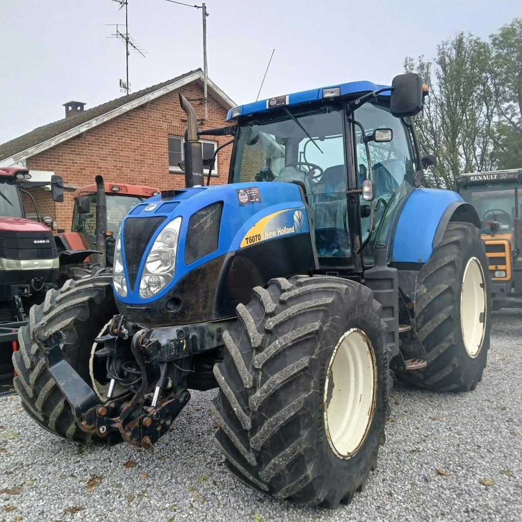 Tracteur New-Holland T6070 d'occasion, Articles professionnels, Utilisé, Plus de 10 000, New Holland, 120 à 160 ch