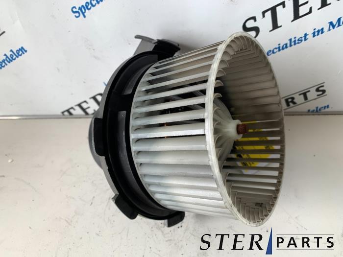 Kachel Ventilatiemotor van een Mercedes Sprinter, Gebruikt, -, Ophalen of Verzenden, -