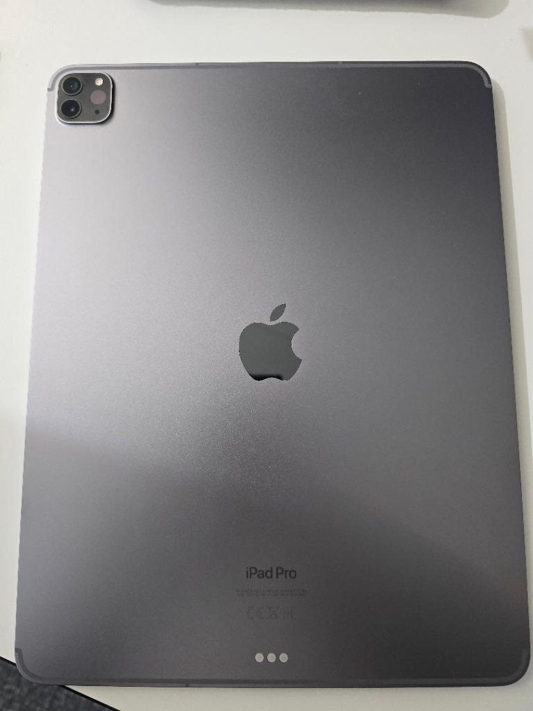 iPad Pro 12,9 pouces (6ème génération), Enlèvement ou Envoi, 13 pouces ou plus, Comme neuf, Apple iPad Pro