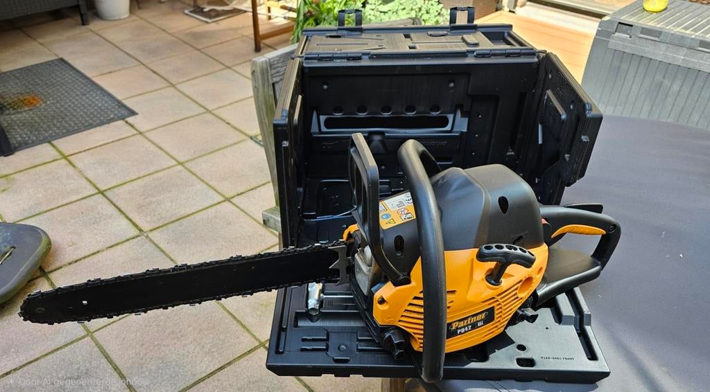 kettingzaag Partner P842 met 2 nieuwe zaagkettingen te koop, Ophalen