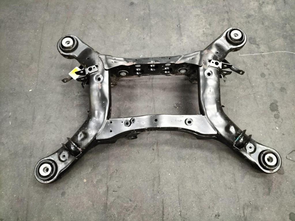 MERCEDES M CLASS ML 350 CDI BLUE TEC AMG SPORT SUBFRAME ACHT, Ophalen of Verzenden, Gebruikt, ARN erkend