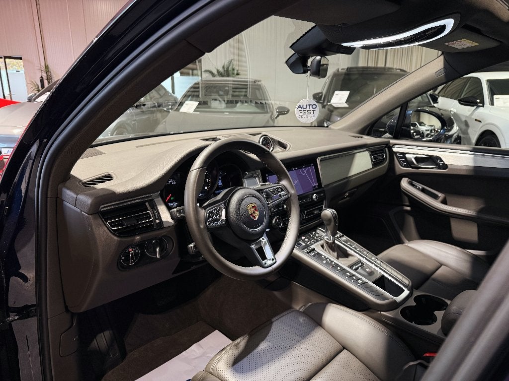 Porsche Macan 2.0i Turbo PDK - Garantie, Autos, Cuir et Alcantara, Achat, Euro 6, Entreprise