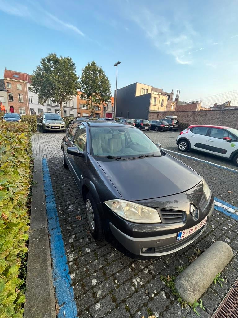 Renault Megane, Argent ou Gris, Achat, 5 portes, Automatique