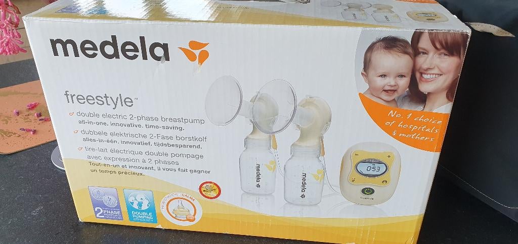 Medela freestyle dubbele borstkolf, Ophalen of Verzenden, Zo goed als nieuw, Borstkolf