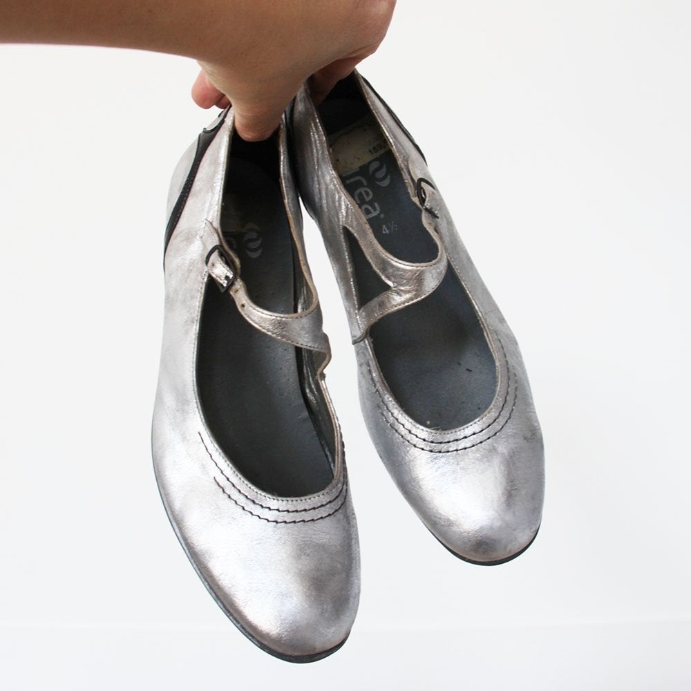 Mooie Zilver Leren Durea Pumps s6 (Maat 4½ / 37½) € 55,-, Kleding | Dames, Durea, Pumps, Overige kleuren, Verzenden