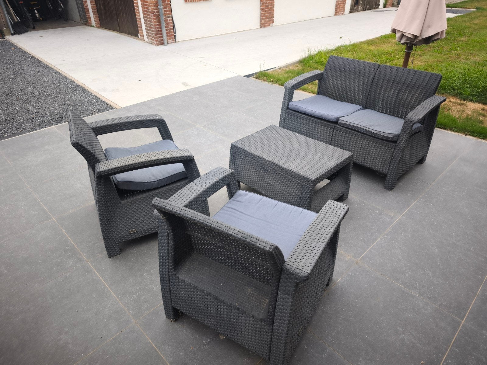 Keter loungeset met 2-zitsbank, 2 stoelen en tafel, Jardin & Terrasse, Ensembles de jardin, Enlèvement