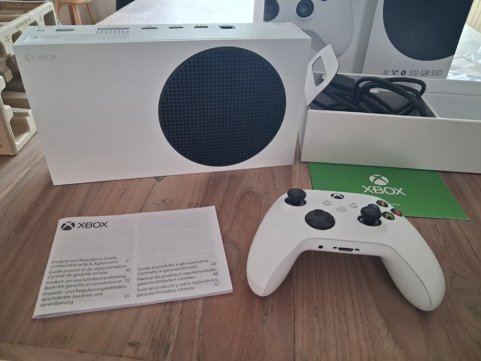Xbox Series S + Gaming Keybord + Hp muis €249,00, Games en Spelcomputers, Spelcomputers | Xbox Series X en S, Ophalen, Xbox Series S