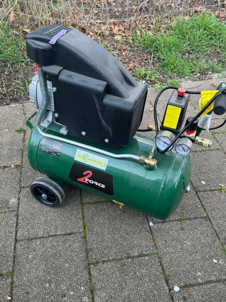 Compressor 24L GARANTIE TOT 11/27, Ophalen, 6 tot 10 bar, Nieuw, Minder dan 200 liter/min