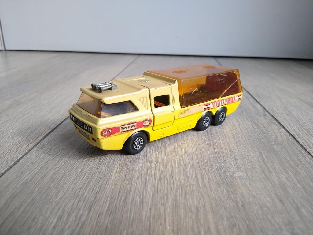 Matchbox super kings K-7 racing car transporter Lesney, Ophalen of Verzenden