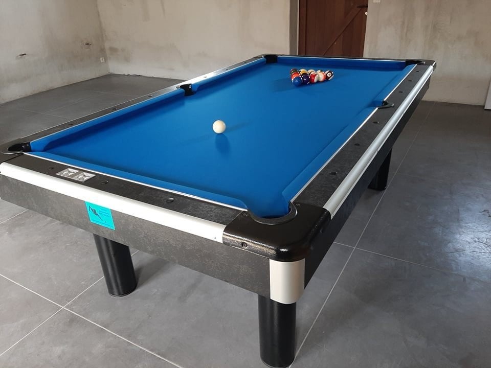 Allerlei poolbiljarts., Ophalen, Zo goed als nieuw, Pooltafel