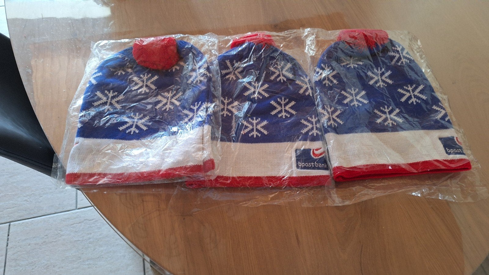 3 nieuwe mutsen 3€, Kleding | Heren, Mutsen, Sjaals en Handschoenen, Ophalen of Verzenden