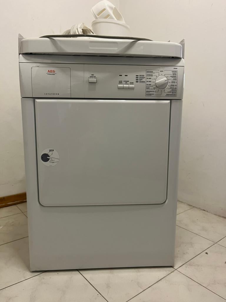 Sèche-linge AEG T35600, Electroménager, Enlèvement, Comme neuf, Évacuation d'air, 85 à 90 cm