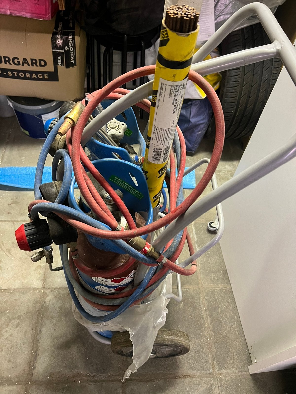 Compleet toortssolderen met 2 gas- en zuurstofcilinders, Zakelijke goederen, Overige Zakelijke goederen, Ophalen