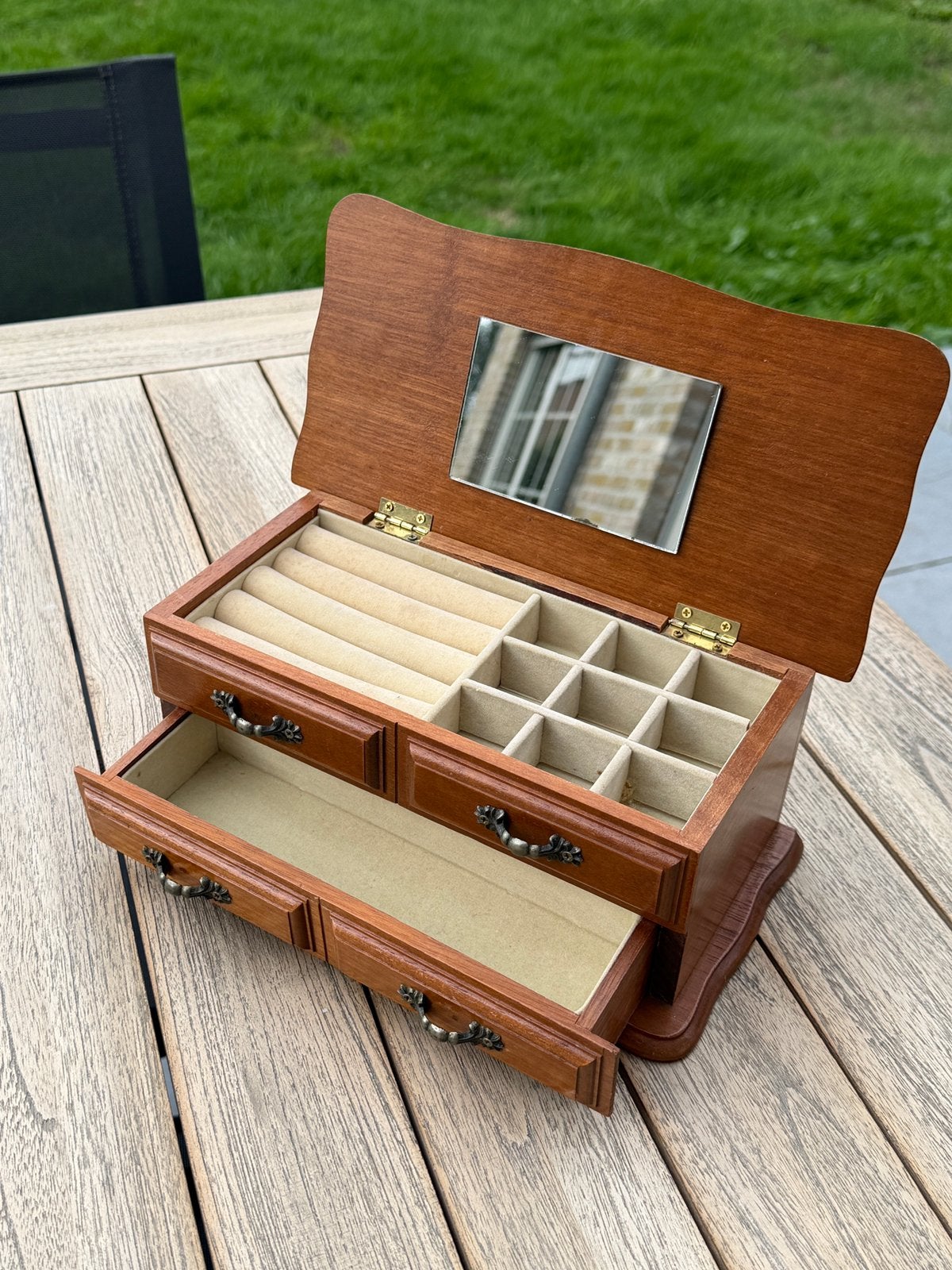 Vintage houten juwelenkistje met muziek, spiegel & lades, Ophalen, Gebruikt
