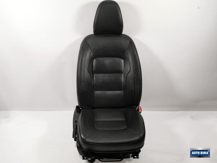 Siège droit d'un Volvo V70, -, 3 mois de garantie, -, -